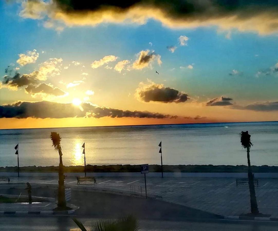 Hotel La Corniche فنيدك المظهر الخارجي الصورة